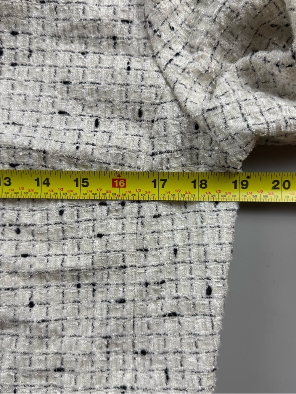 Karl Lagerfeld Paris Tweed Cropped Jacket Trim Bouclé Blazer M Old Money - Picture 7 of 9